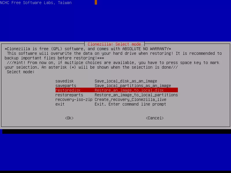 Clonezilla Live: Selection menu for backup or recovery options